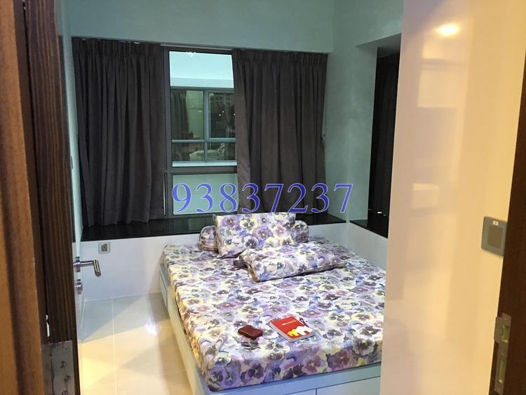 Alexis thumbnail photo